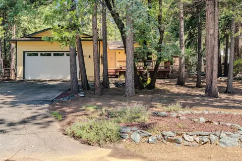 23901 Carson Dr, Pioneer, CA 95666