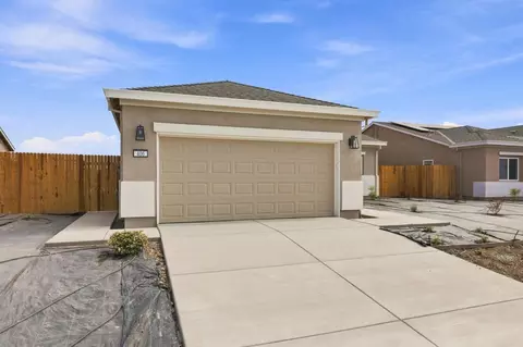Exterior - 406 Kittyhawk Dr, Colusa, CA 95932 photo 2 of 3