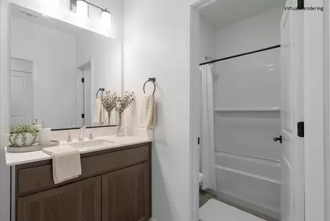 Bath - 402 Kittyhawk Dr, Colusa, CA 95932 photo 2 of 2