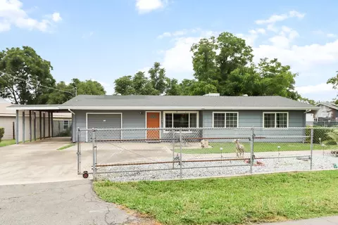 987 Island Ave, Olivehurst, CA 95961