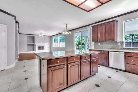 Kitchen - 1533 Settlers Ct, Folsom, CA 95630 photo 4 of 4