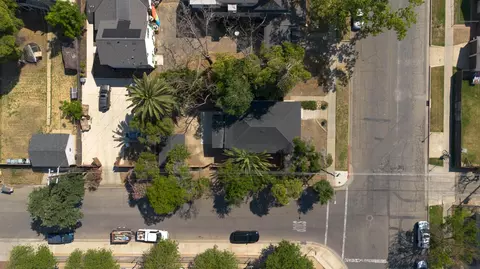 View/Area - 2320 K St, Merced, CA 95340 photo 3 of 4