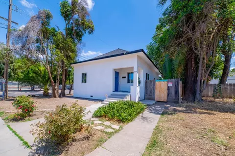 2320 K St, Merced, CA 95340