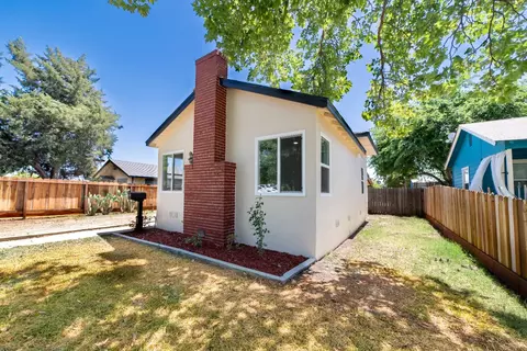 Exterior - 632 W 25th St, Merced, CA 95340 photo 4 of 9