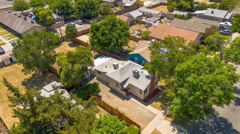 View/Area - 632 W 25th St, Merced, CA 95340 photo 3 of 8