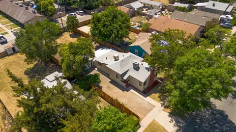View/Area - 632 W 25th St, Merced, CA 95340 photo 7 of 8