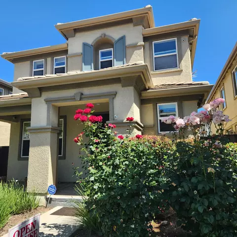 3388 Paumanok Way, Sacramento, CA 95835