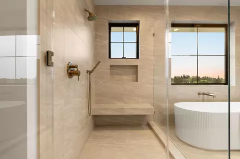 Bath - 5073 Midas Ave, Rocklin, CA 95677 photo 10 of 11