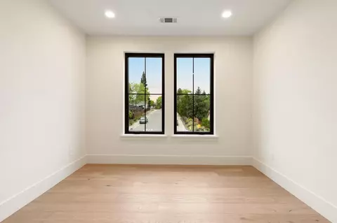 Bedroom - 5073 Midas Ave, Rocklin, CA 95677 photo 3 of 9