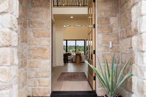 Entry Way - 5073 Midas Ave, Rocklin, CA 95677 photo 1 of 5