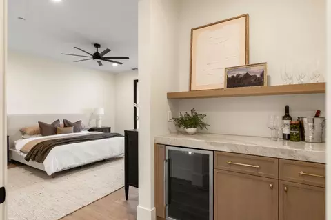 Bedroom - 5073 Midas Ave, Rocklin, CA 95677 photo 7 of 9