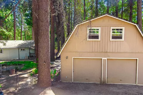 6148 Red Robin Rd, Placerville, CA 95667 photo 2