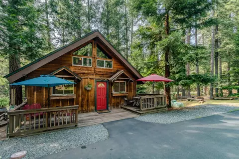 26034 Meadow Dr, Pioneer, CA 95666
