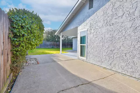Exterior - 8384 Old Ranch Rd, Orangevale, CA 95662 photo 7 of 15