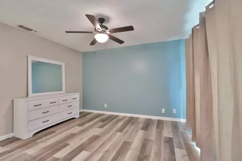 Bedroom - 8384 Old Ranch Rd, Orangevale, CA 95662 photo 6 of 7