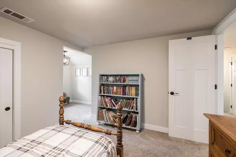 Bedroom - 4963 Del Haven Rd, Placerville, CA 95667 photo 5 of 6