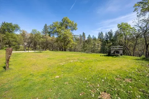 Exterior - 4963 Del Haven Rd, Placerville, CA 95667 photo 13 of 21