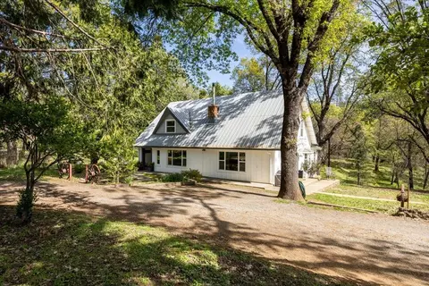 Exterior - 4963 Del Haven Rd, Placerville, CA 95667 photo 2 of 21