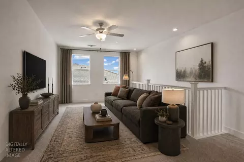 Living - 484 Vinal Dr, Manteca, CA 95337 photo 4 of 4