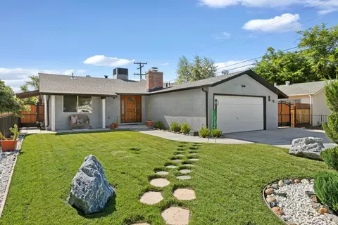 Exterior - 1437 Chester Dr, Tracy, CA 95376 photo 2 of 12