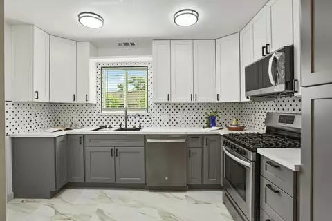 Kitchen - 1437 Chester Dr, Tracy, CA 95376 photo 1 of 4