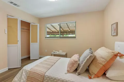 Bedroom - 1437 Chester Dr, Tracy, CA 95376 photo 5 of 5