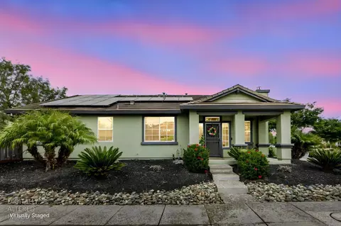 1723 Farnham, Woodland, CA 95776