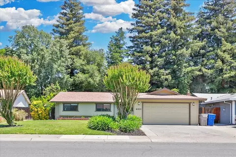6821 Havenhurst Dr, Sacramento, CA 95831