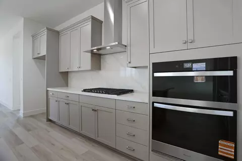 Kitchen - 450 Vinal Dr, Manteca, CA 95337 photo 3 of 5