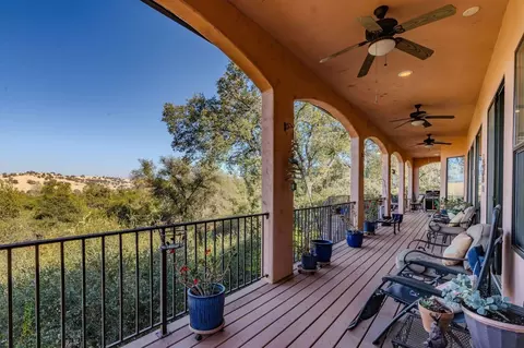 Exterior - 125 Raylan Dr, Sutter Creek, CA 95685 photo 14 of 20