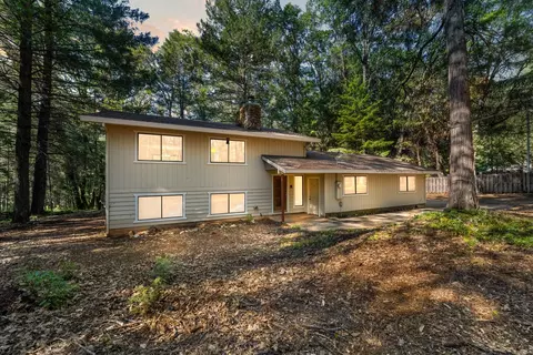 22945 Foresthill Rd, Foresthill, CA 95631