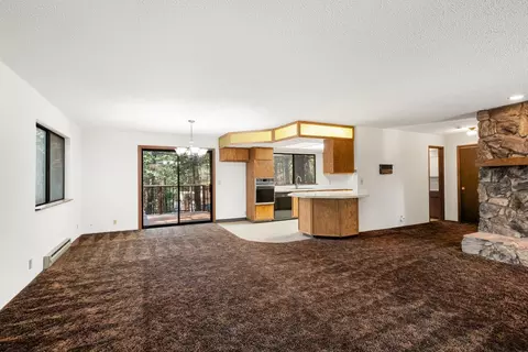 Living - 22945 Foresthill Rd, Foresthill, CA 95631 photo 3 of 7
