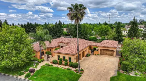 4000 Kingsbarns Dr, Roseville, CA 95747