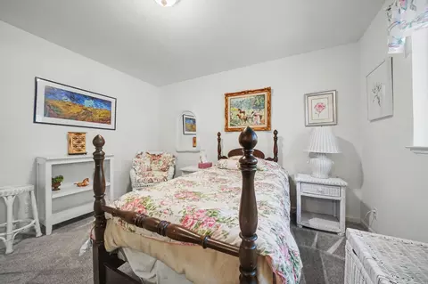 Bedroom - 25733 Aspen Ct, Volcano, CA 95689 photo 4 of 9