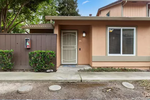 4009 Elmo Loop #A, Modesto, CA 95356