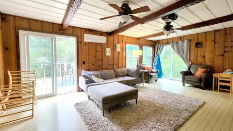 Living - 894 Hillcrest St, Placerville, CA 95667 photo 1 of 3