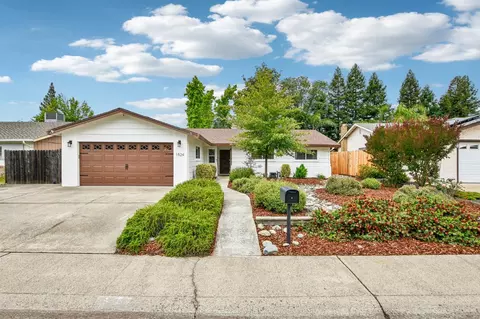 1524 Crestmont Ave, Roseville, CA 95661