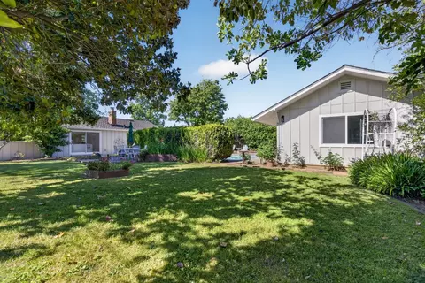 Exterior - 4709 Donnie Lyn Way, Carmichael, CA 95608 photo 12 of 12