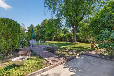 Exterior - 4709 Donnie Lyn Way, Carmichael, CA 95608 photo 8 of 12