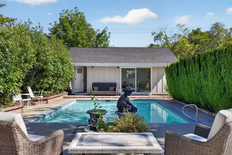 Exterior - 4709 Donnie Lyn Way, Carmichael, CA 95608 photo 2 of 12