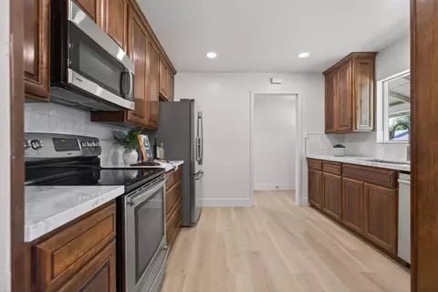 Kitchen - 4709 Donnie Lyn Way, Carmichael, CA 95608 photo 2 of 3