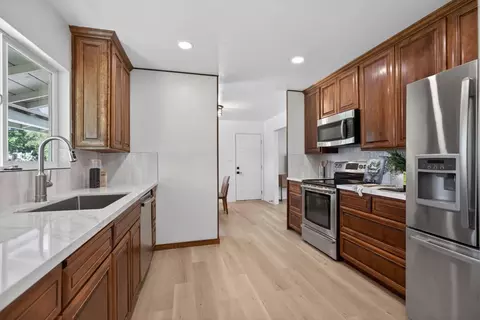 Kitchen - 4709 Donnie Lyn Way, Carmichael, CA 95608 photo 3 of 3