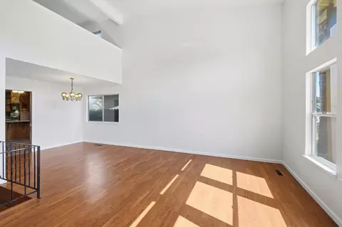 Living - 625 Bounty Pl, Manteca, CA 95337 photo 3 of 11