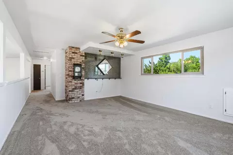 Living - 625 Bounty Pl, Manteca, CA 95337 photo 10 of 11