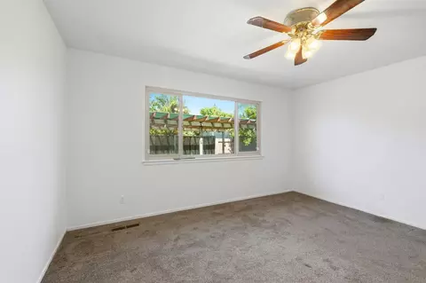 Bedroom - 625 Bounty Pl, Manteca, CA 95337 photo 5 of 12