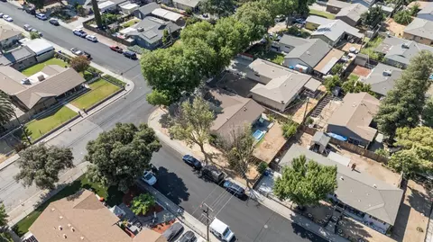View/Area - 301 S Emerald Ave, Modesto, CA 95351 photo 2 of 3