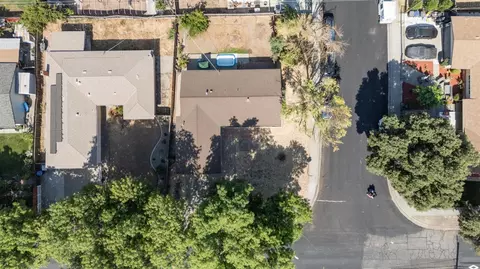 View/Area - 301 S Emerald Ave, Modesto, CA 95351 photo 1 of 3