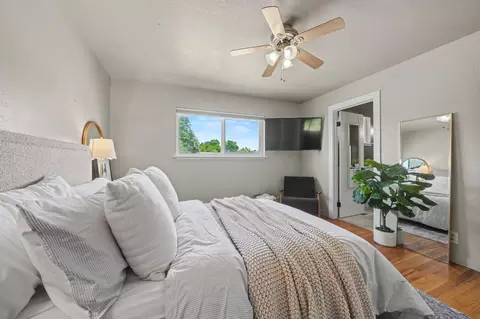 Bedroom - 215 Patricia Ln, Sutter Creek, CA 95685 photo 2 of 6