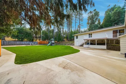 Exterior - 12880 Tabeau Ct, Pine Grove, CA 95665 photo 16 of 40