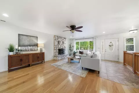 Living - 12880 Tabeau Ct, Pine Grove, CA 95665 photo 2 of 5